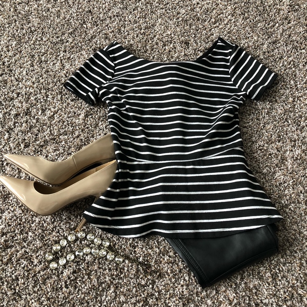 Banana republic swing top size 2